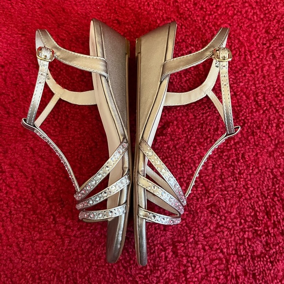 Dressy sandals/shoes - Picture 4 of 8